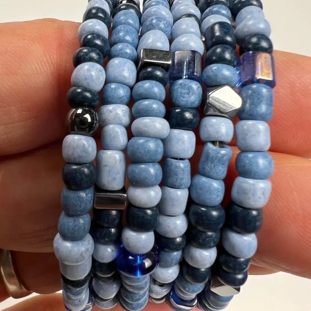 Hand Beaded Coil Bracelet Blue Tones Seed Beads Silver tone Charms